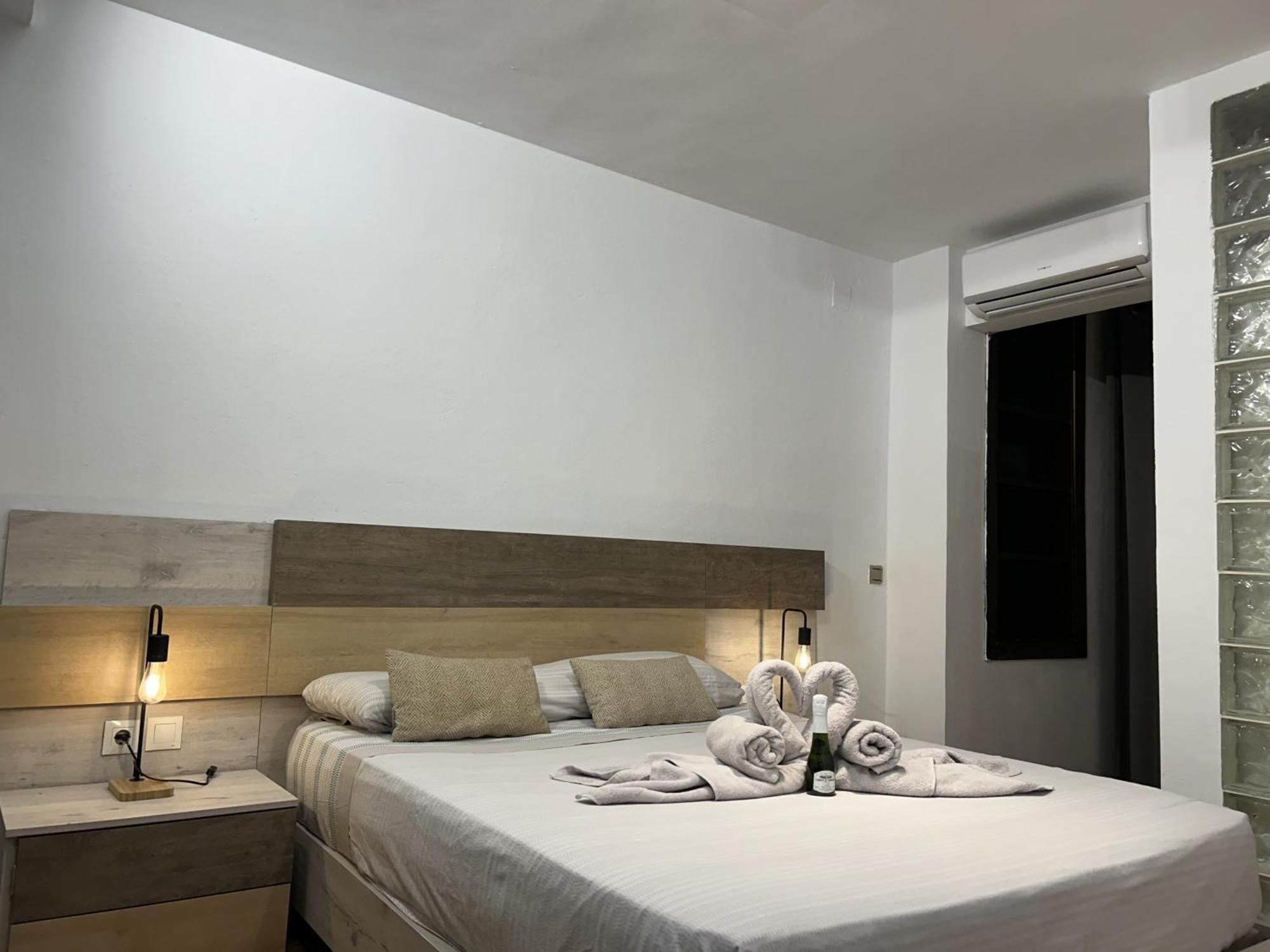 Lujo A Tu Alcance Con Spa Y Garaje Pleno Centro Huelva Exterior photo